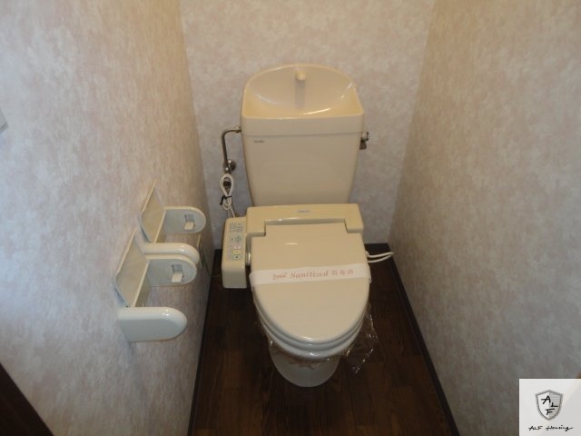 トイレ　シャワー付トイレ