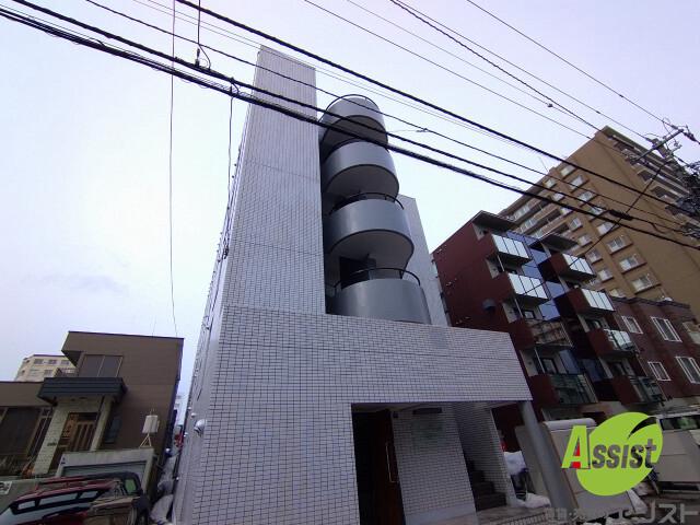 建物外観　札幌市北区北２３条西「ルナハイツ札幌」