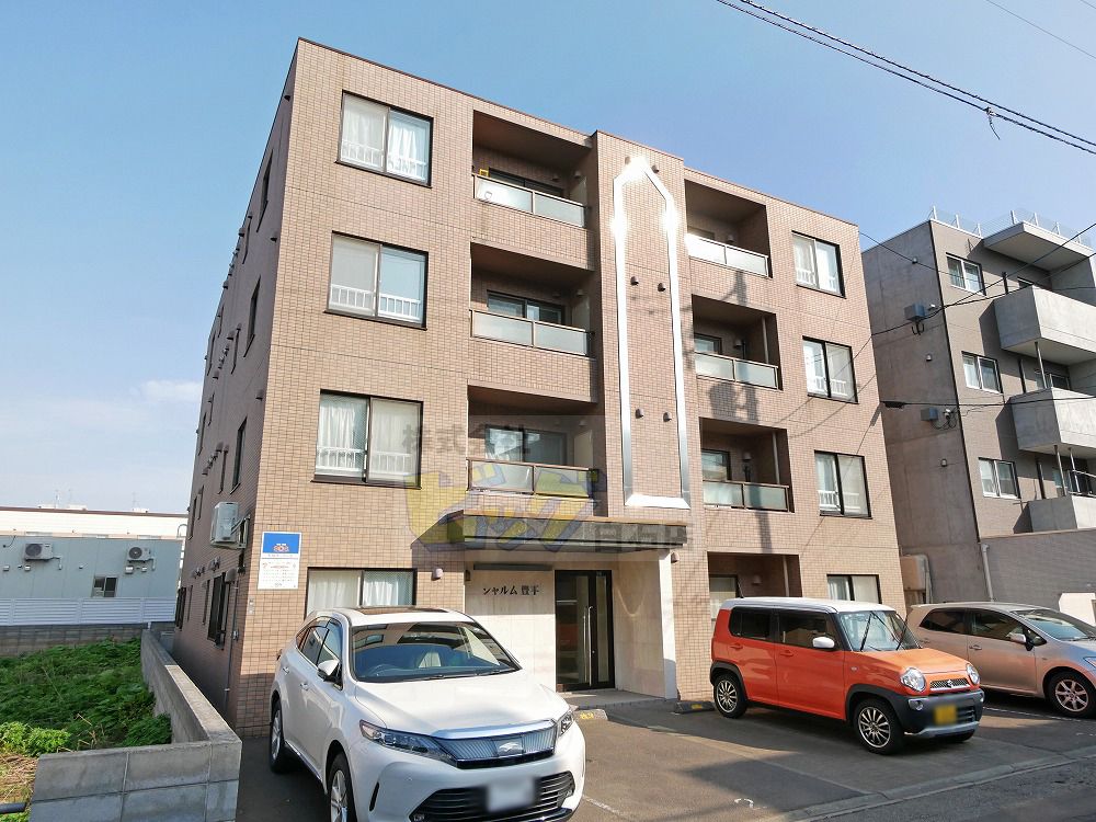 建物外観　インターネット無料導入の１ＬＤＫマンションです♪