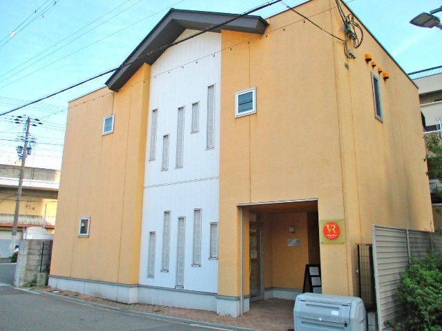 幼稚園・保育園　すくすくの杜戎本町園（幼稚園・保育園）まで273m