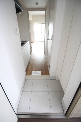 玄関　（別タイプ参考写真）Log駒込　 北区西ケ原１