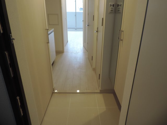 玄関　広めの玄関