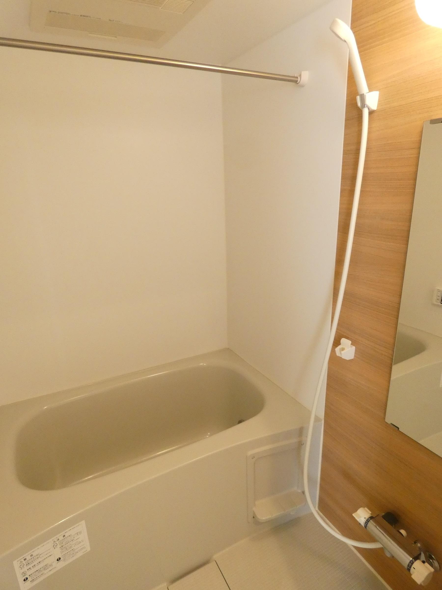 バス・シャワールーム　バス※別部屋参考写真
