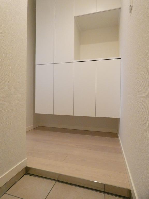 玄関　玄関※別部屋参考写真