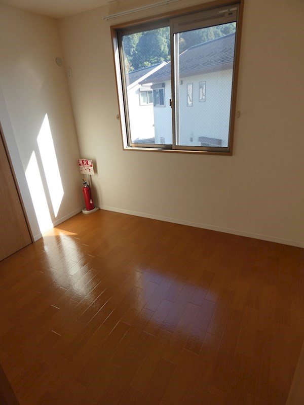 その他部屋・スペース　洋室（駐車場側）