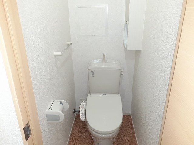 トイレ　ゆったりとした空間のトイレです