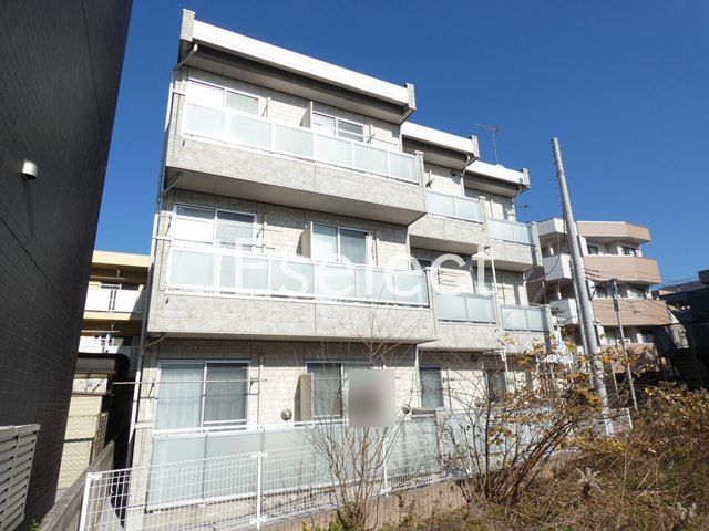 建物外観　２０１２年９月築のアパートです。