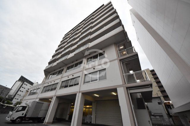 建物外観　エトワール北梅田　外観