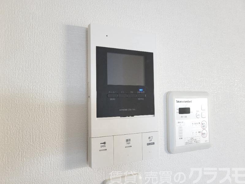 セキュリティ　来訪者が確認できるモニターホン♪