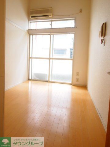 居室・リビング　別部屋写真参考