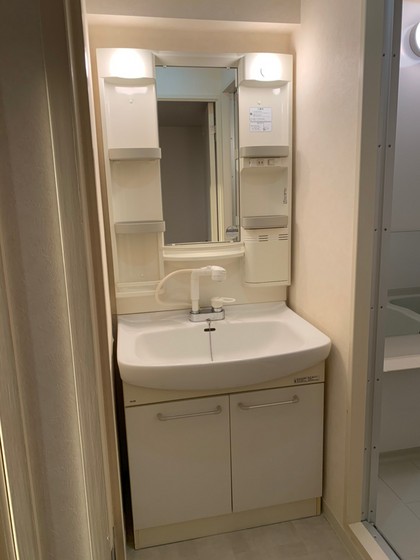 洗面設備　※別部屋の写真です