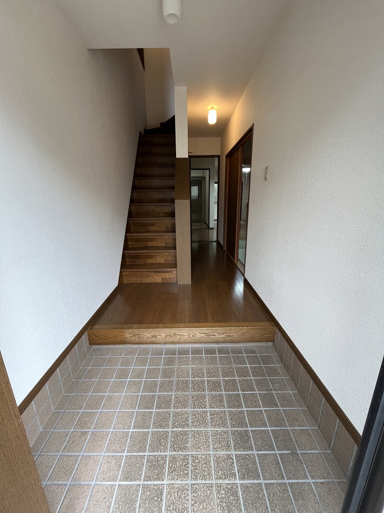 柳図子町の内装写真