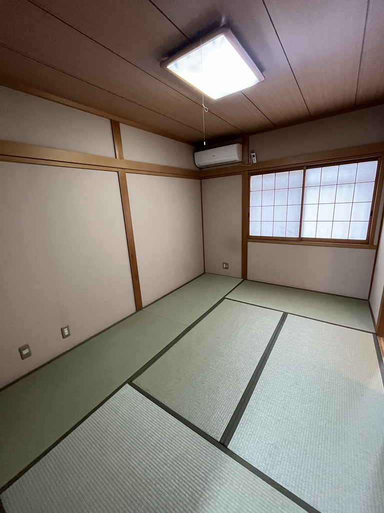 柳図子町の内装写真
