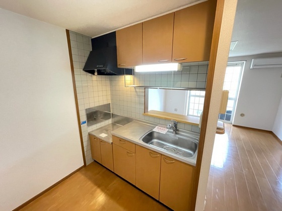 キッチン　※別部屋の写真です