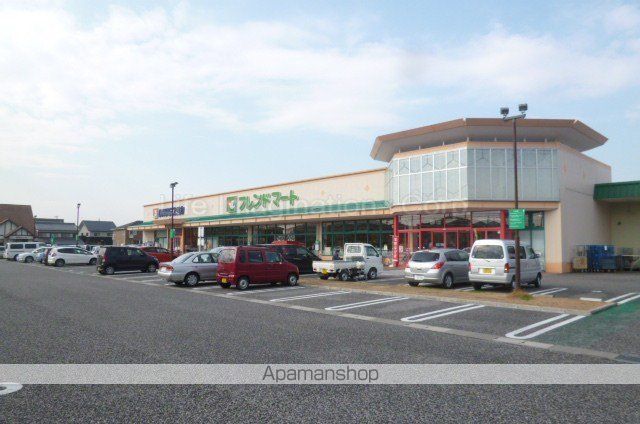 スーパー　（株）平和堂／フレンドマート彦根地蔵店（スーパー）まで989m