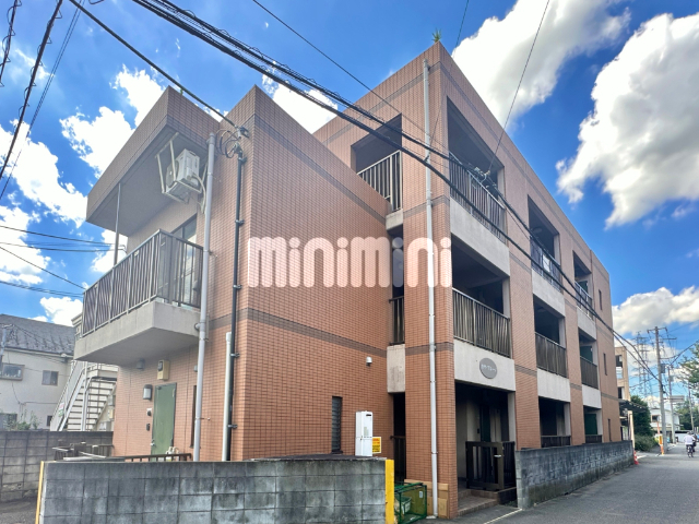 建物外観　マンションタイプの構造です
