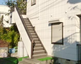 エントランス　★お問い合わせはタウンハウジング聖蹟桜ヶ丘店まで★