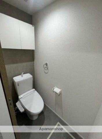 京急本線 杉田駅 徒歩12分 2階建 築1年のトイレ写真