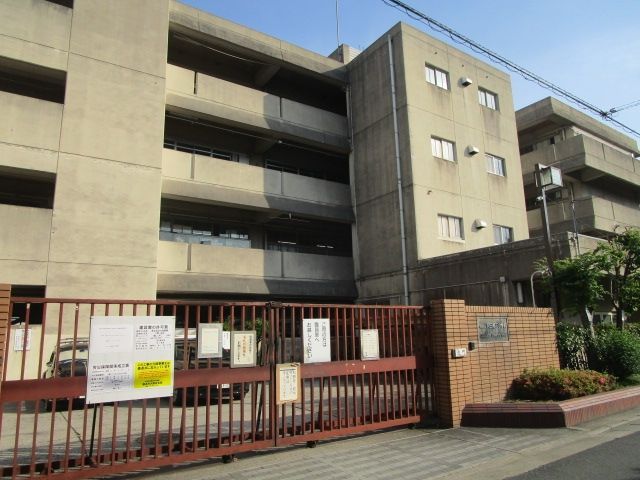 小学校　吹田市立吹田第三小学校（小学校）まで3440m