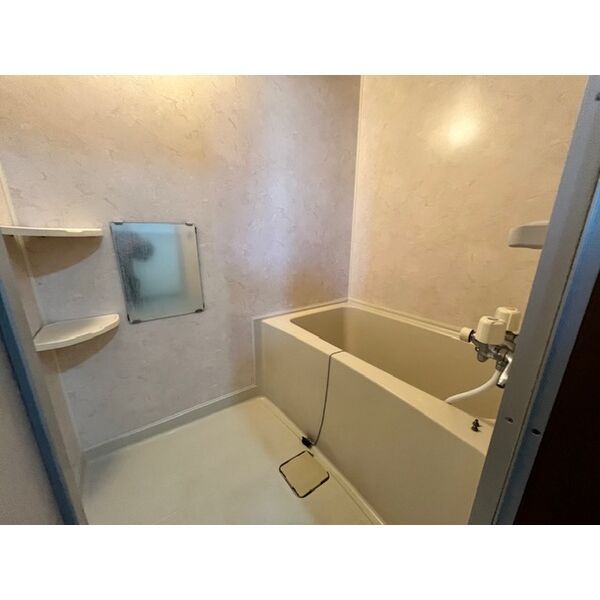 FLIESE HOUSEの風呂写真