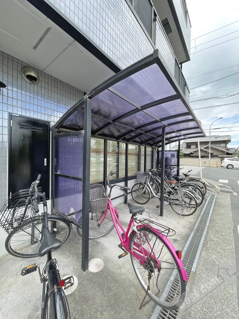 エイト富田林の外観写真