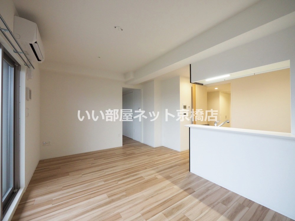 セレニテ梅田北グランデの居間写真