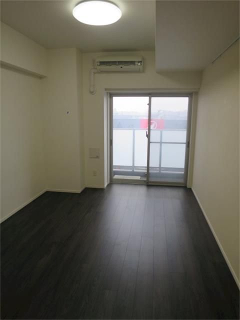居室・リビング　【洋室】■エアコン■24時間換気システム■ピクチャーレール