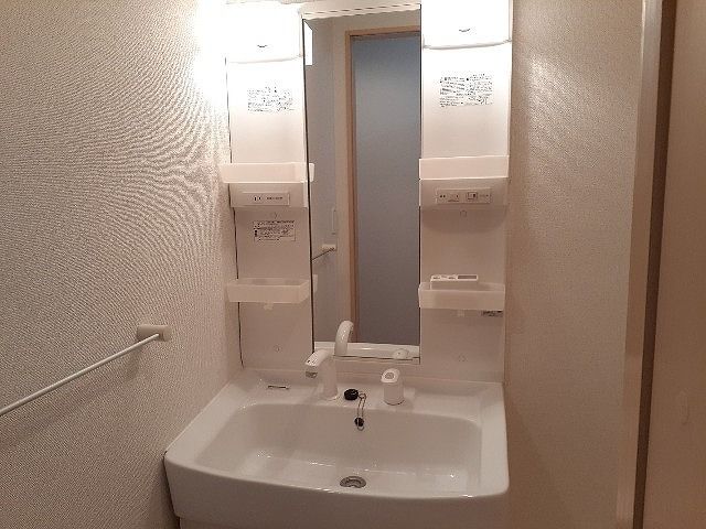 シャイン泉の内装写真