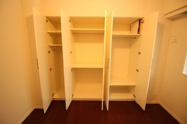 収納　（別タイプ参考写真）パークグレイス駒込　豊島区駒込4