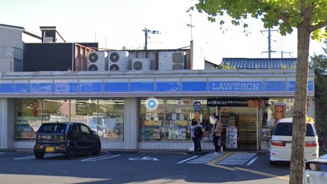 コンビニ　ローソン　大阪空港東店（コンビニ）まで338m