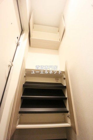 その他設備　収納力たっぷりのシューズボックスで玄関すっきり！