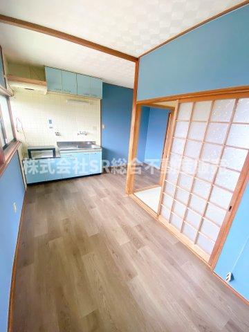居室・リビング　内装リフォーム済み☆広々とした室内で快適です♪