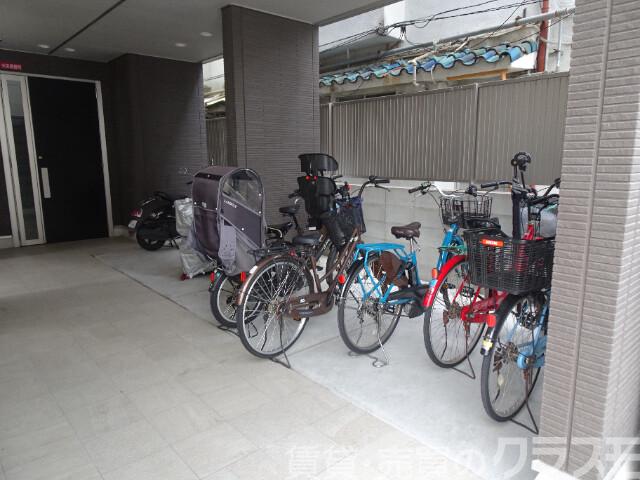 エントランス　駐輪場