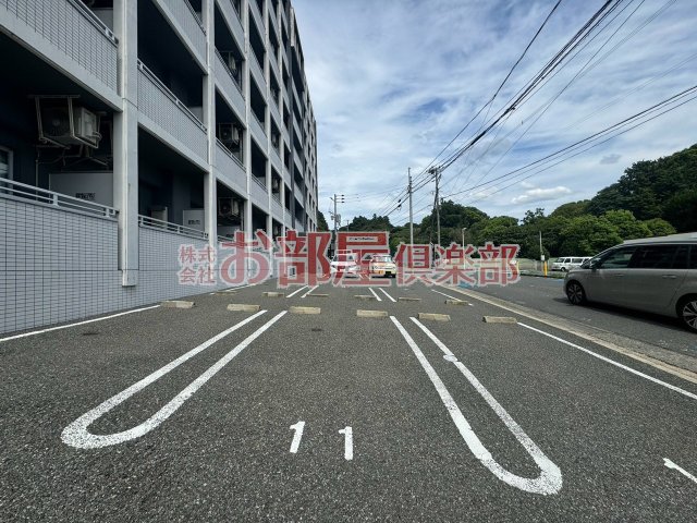 駐車場　駐車場完備です