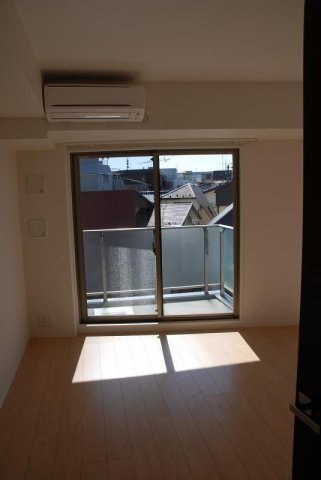小田急線 豪徳寺駅 徒歩5分 4階建 築15年の内装写真