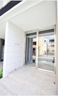 エントランス　カーサ　ヴィヴァーチェ　荒川区西尾久7