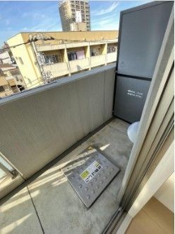 バルコニー　（別タイプ参考）カーサ　ヴィヴァーチェ　荒川区西尾久7