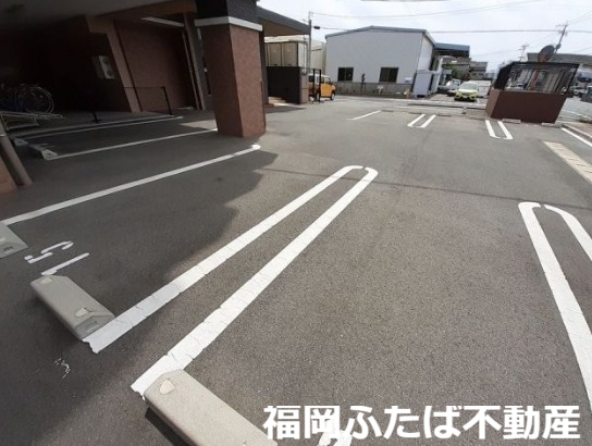 ベルフラワー大野城の外観写真