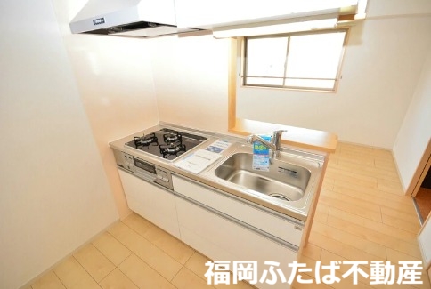 ベルフラワー大野城のキッチン写真