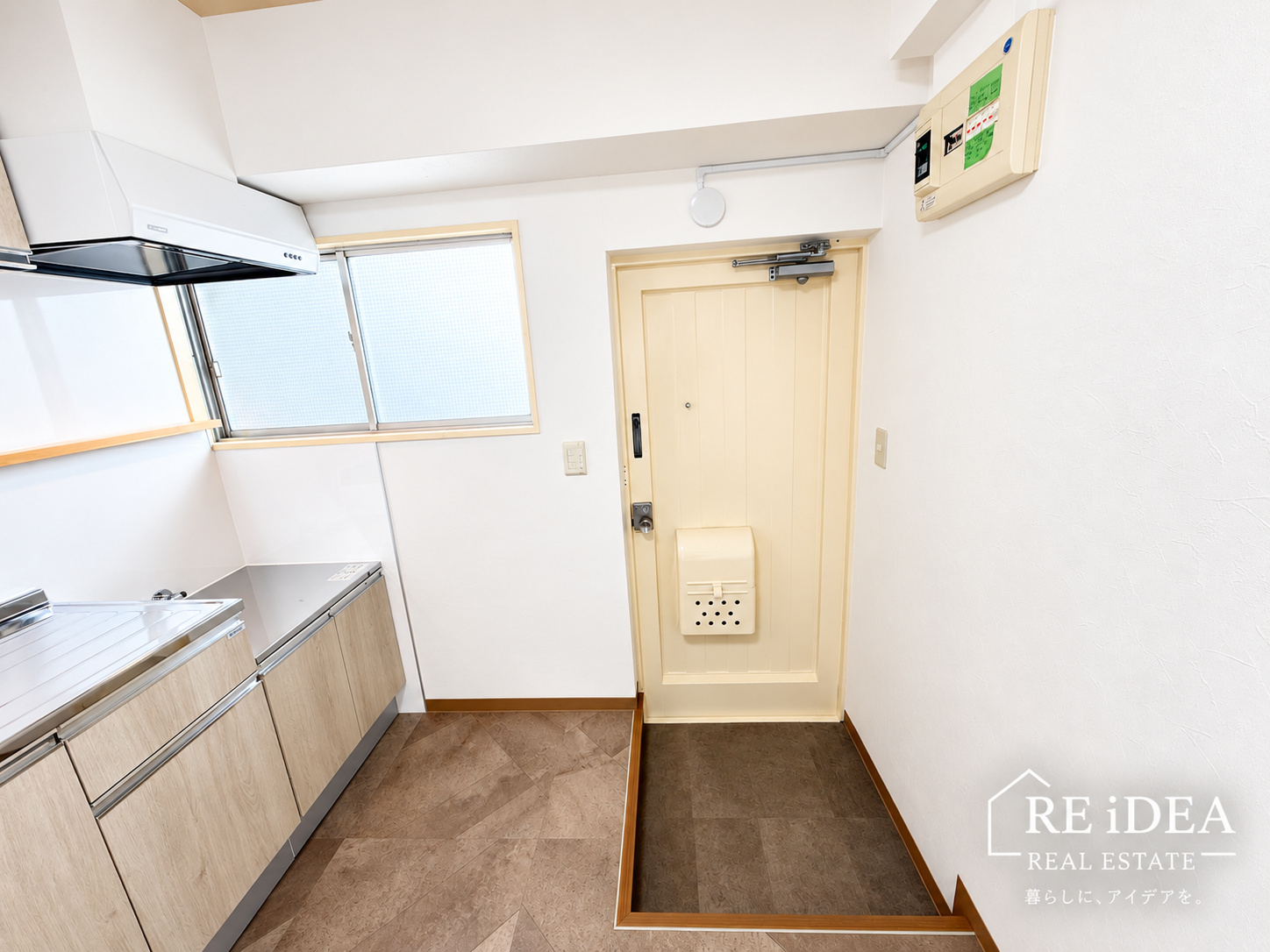 千人町スカイマンションの玄関写真