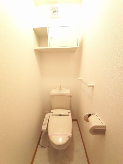 ラフィナート カメリアのトイレ写真