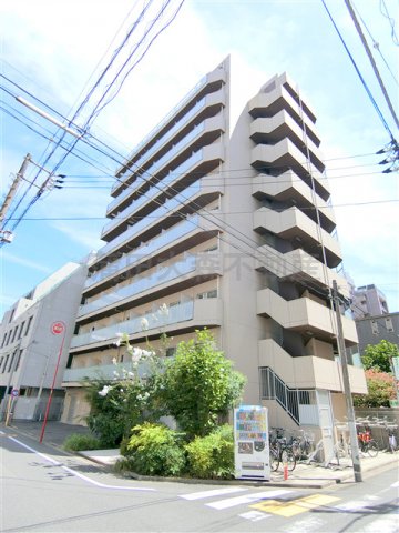 建物外観　2011年12月築　RC鉄筋コンクリート造地上10階建て1K