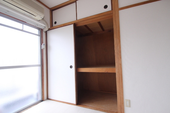 収納　※別部屋の写真です