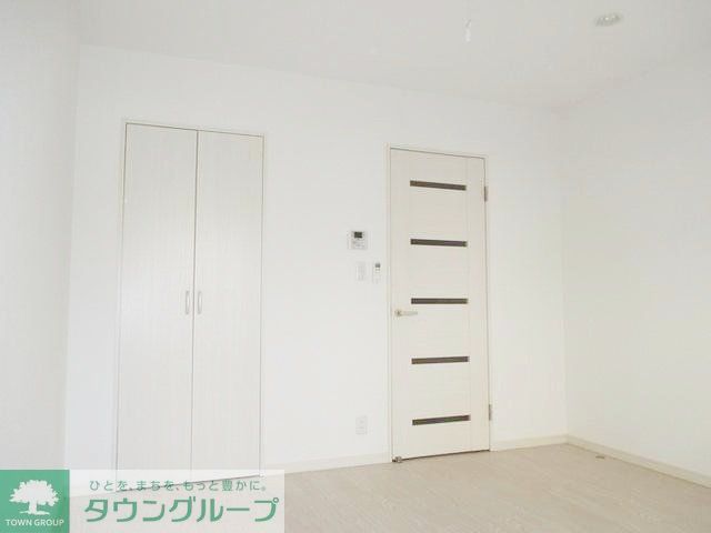その他部屋・スペース　白基調の大変綺麗な室内です。