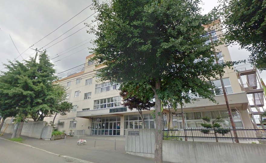 小学校　札幌市立南白石小学校（小学校）まで1019m