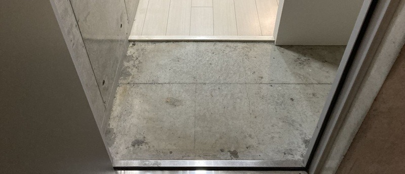 ＪＲ総武線 新検見川駅 徒歩4分 4階建 築10年の玄関写真