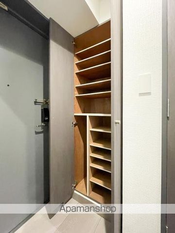 ISM中野坂上の玄関写真