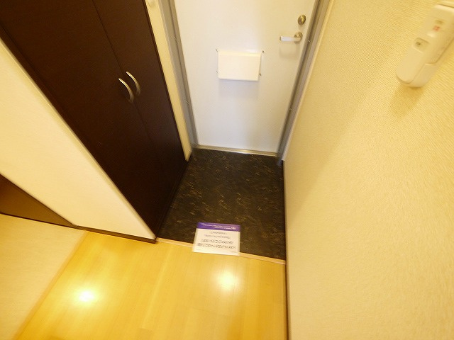 玄関　シンプルで使いやすい玄関です