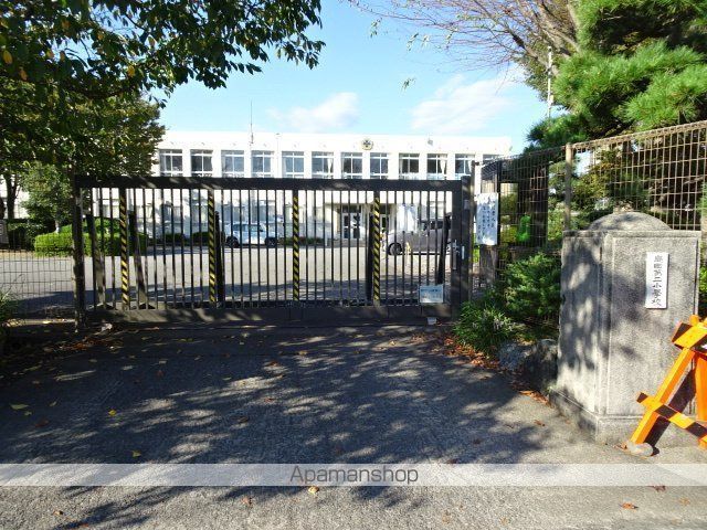 小学校　島田第二小学校（小学校）まで711m