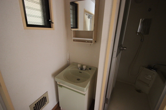 洗面設備　※別部屋の写真です